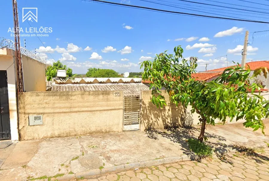 Casa com 76,66m² e Terreno de 239,25m² em Monte Alto/SP