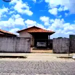 Casa em Macaíba com 2 Quartos e 200m² de Terreno