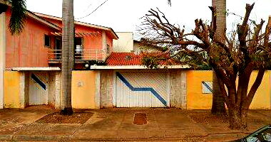 Sobrado com 180m² e Terreno de 325m² em Três Lagoas/MS