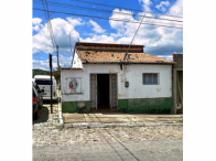Casa com 1 quarto, 1 banheiro e 125m² de terreno