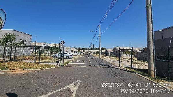 Casa em Ipero com 2 quartos e 44m² de área privativa