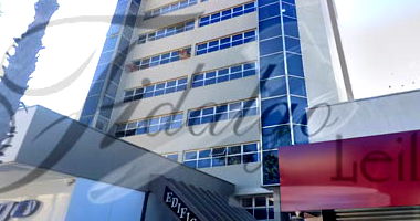 Conjunto de Escritórios 68m² com vaga, 50% ideal