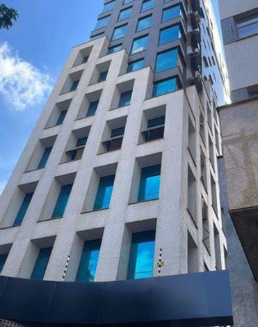 Sala Comercial no Edifício Empresarial Braz J.J. Abrão com Vaga de Garagem