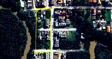 Terrenos Urbanos em Balneário Piçarras - SC com 7.291m²