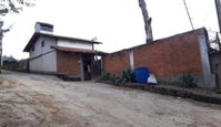 Casa com Terreno Amplo de 4.036m² em Petrópolis