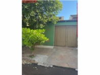 Casa com 2 quartos, 69,23m², área de serviço e varanda