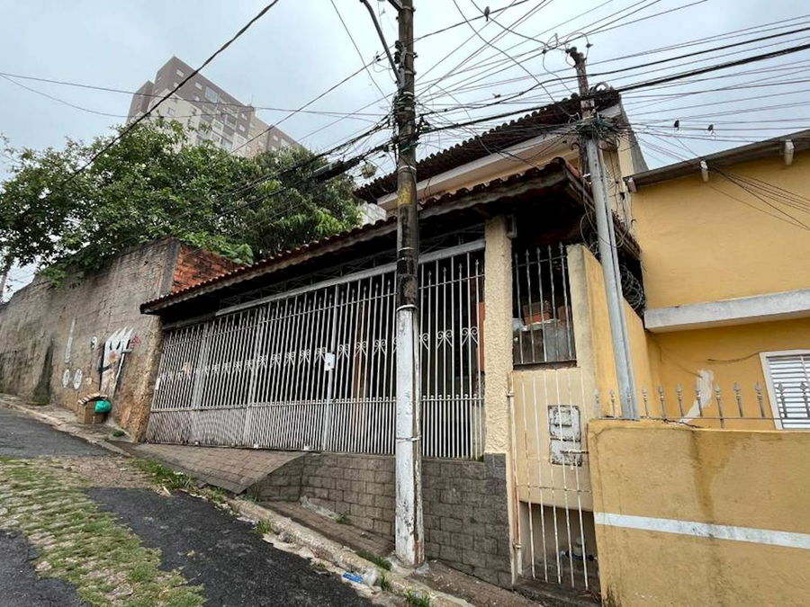 Casa Padrão com 3 Quartos e 1 Vaga em São Paulo