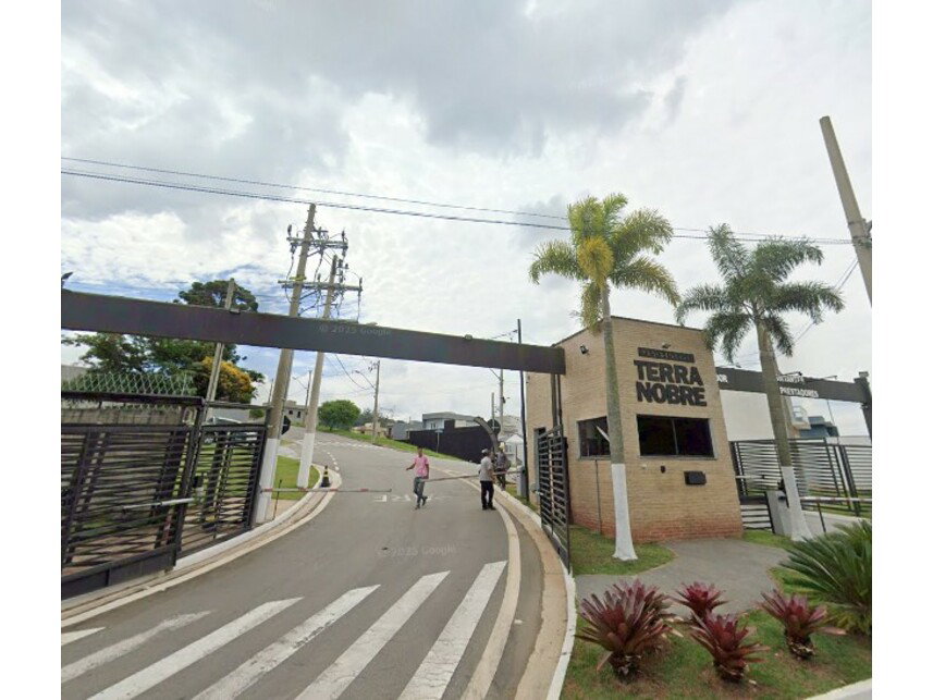 Terreno em leilão com 151,73m² em Cotia/SP