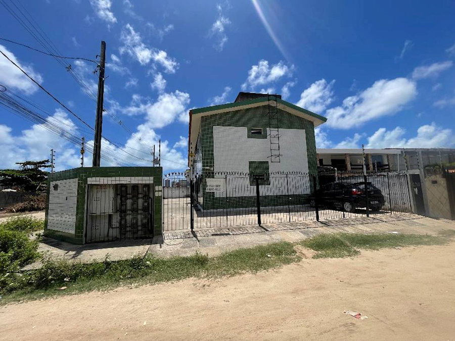 Casa de condomínio com 2 quartos, 1 banheiro e 1 vaga de garagem