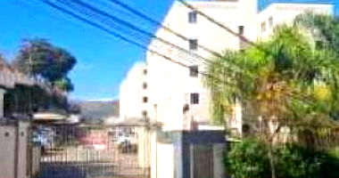 Apartamento padrão com 1 vaga e 43,89 m² construídos, ocupado