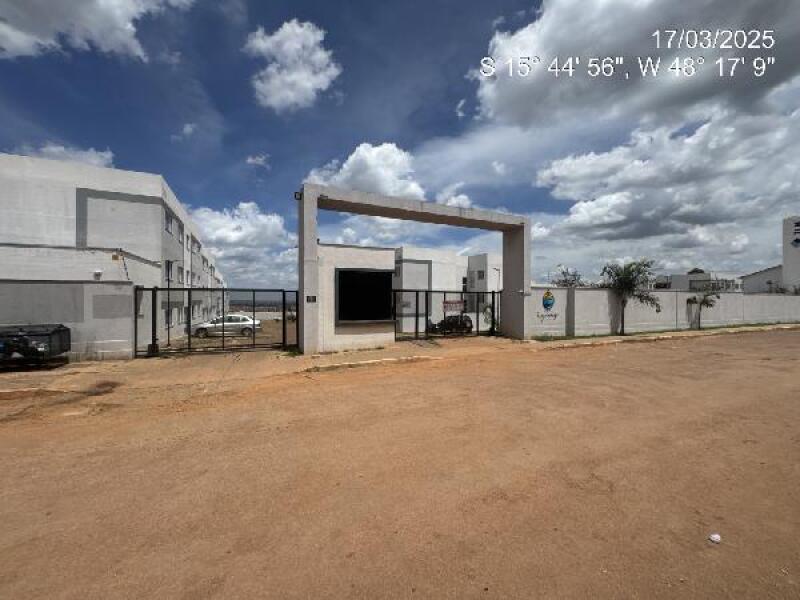 Apartamento 2 quartos com varanda, 1 vaga, 43m²