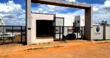 Apartamento 2 quartos com varanda, 1 vaga, 43m², desocupado