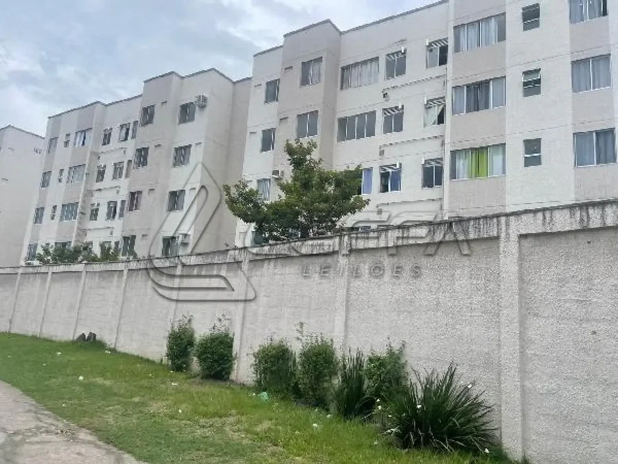 Apartamento com 1 varanda, ideal para investimento