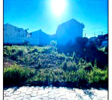 Terreno 252m² com matrícula regularizada, desocupado