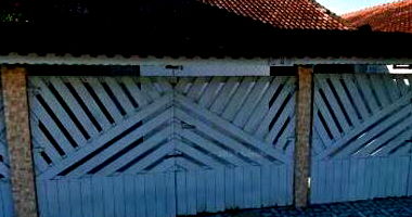 Casa em leilão com 4 quartos e 3 banheiros
