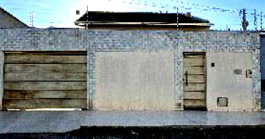 Casa com 3 quartos, 2 banheiros e 1 vaga