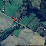 Área de Terras em Guabiju - 300m² com Estrada Pública