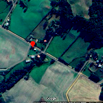 Área de Terras em Guabiju - 300m² com Estrada Pública