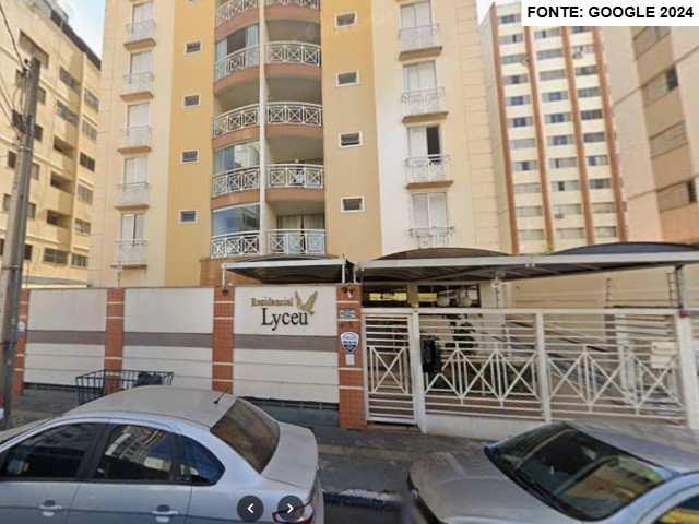Box de garagem com 12,50m² em condomínio