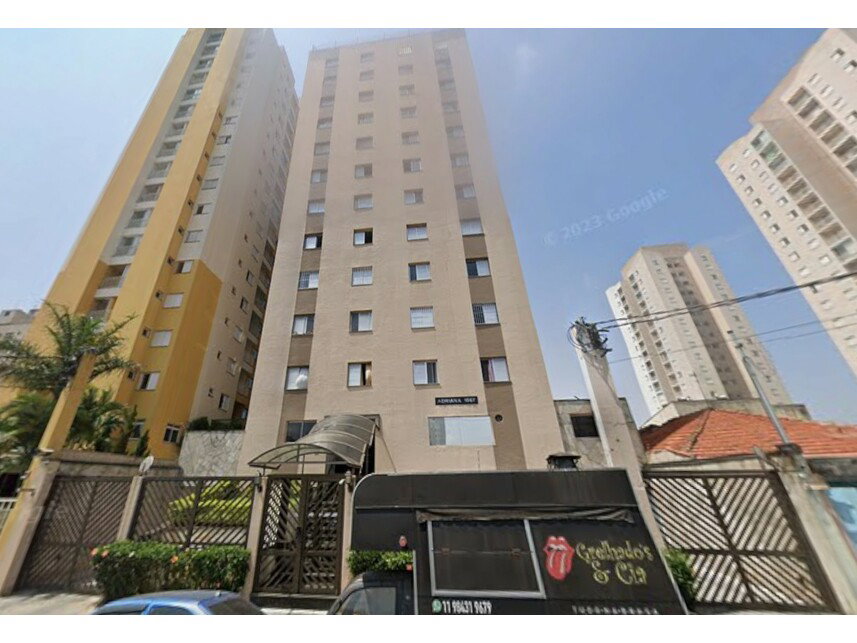 Apartamento 31 no Edifício Adriana com 72m² e vaga na garagem