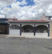 Casa 3 quartos, 1 banheiro, 141.7m², ocupada