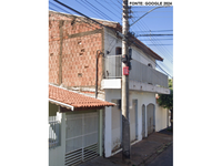 Prédio residencial/comercial com 136,36m², terreno de 200m²