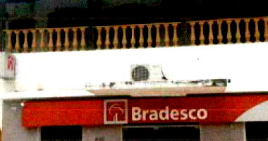 Residencial com 4 quartos e 5 banheiros em Pouso Alto/MG