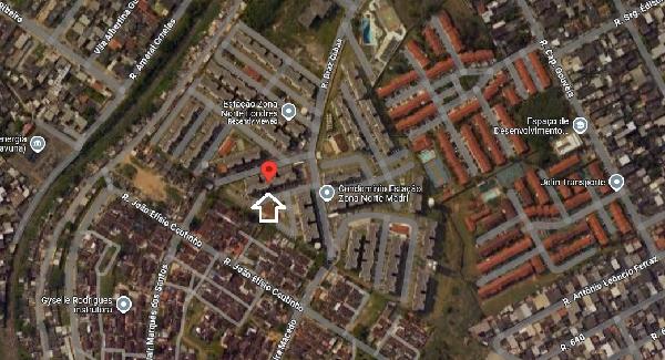 Apartamento 45m² com 2 quartos, 1 banheiro e 1 vaga de garagem