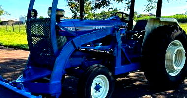 Trator Ford 6610 Ano 1985 com Lâmina Dianteira