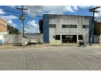 Galpão Comercial Amplo em Leilão