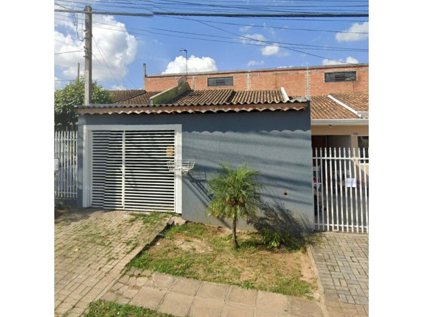 Casa com 1 pavimento e quintal em Fazenda Rio Grande