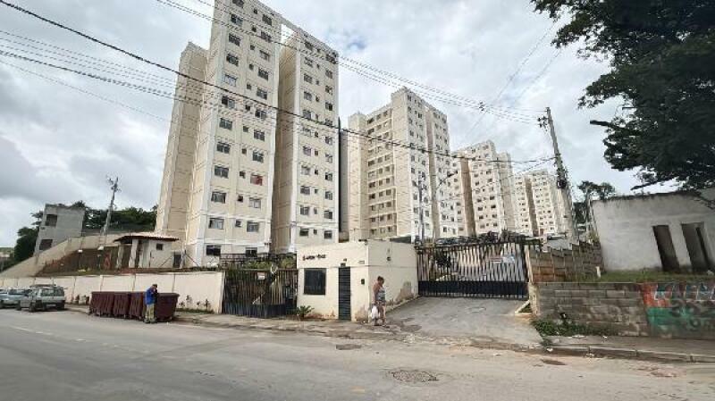 Apartamento com 2 Quartos e 1 Vaga em Vespasiano