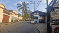 Casa com 4 quartos e 4 banheiros em condomínio