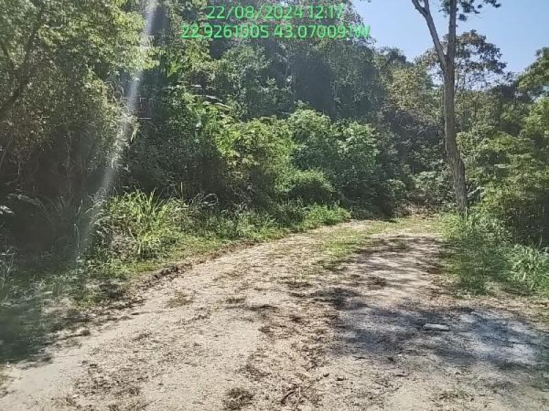 Terreno de 496,1m² em Piratininga, Niterói