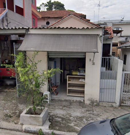 Terreno com construções na Vila Alpina