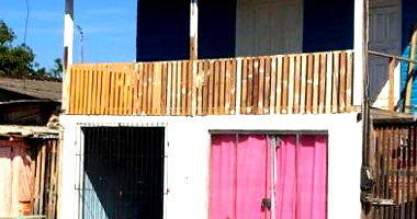 Casa com 100m², 2 quartos, ocupada, ideal para investimento