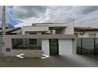 Casa em leilão com 3 quartos e 100m² de área construída