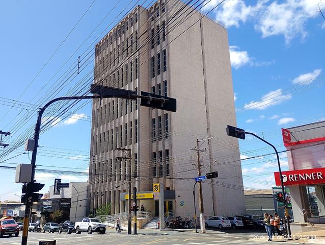 Prédio Comercial com 7 pavimentos em Assis/SP
