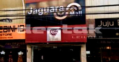 Sala Comercial com Escritório, Copa, Banheiro e Vaga Exclusiva
