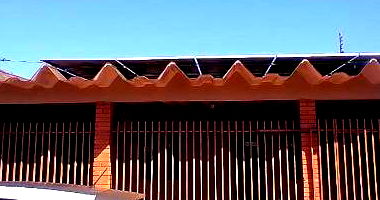 Casa aconchegante de 161m² construída, ocupada, perfeita para reformas