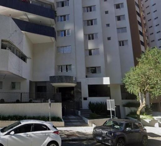 Apartamento 301, Edifício La Concorde, 452m², 2 vagas, 3 quartos