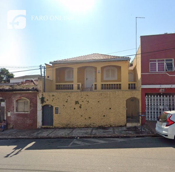 Casa com 3 dormitórios, 1 banheiro e 95m² de área construída