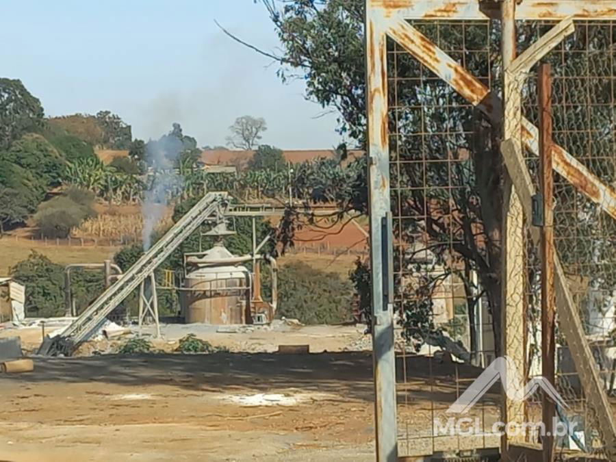 Fazenda com Fornos de Cal e Casa em Arcos/MG