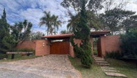 Casa com 4 Suítes e Lazer em Ibiúna - Oportunidade Única!