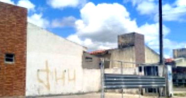 Casa com 2 quartos e 1 banheiro, ocupada, 61.87m²