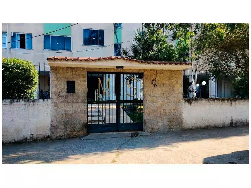 Apartamento com 1 Quarto em Leilão