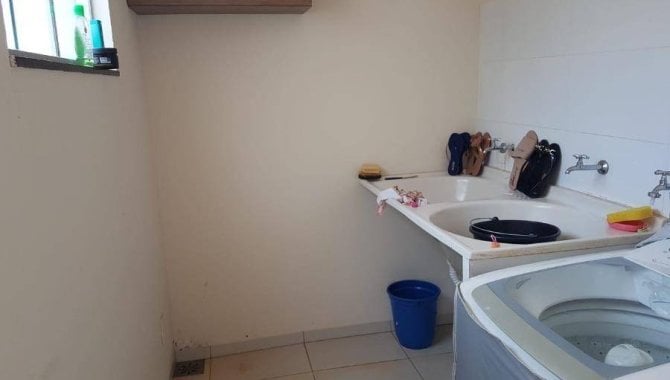 Casa com 2 quartos e 3 banheiros, 168,05 m² construídos