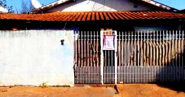 Casa Padrão Ocupada com 1 Vaga em Castilho/SP
