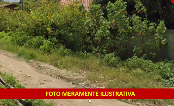 Área com casa principal e 4 chalés em Gravatá/PE