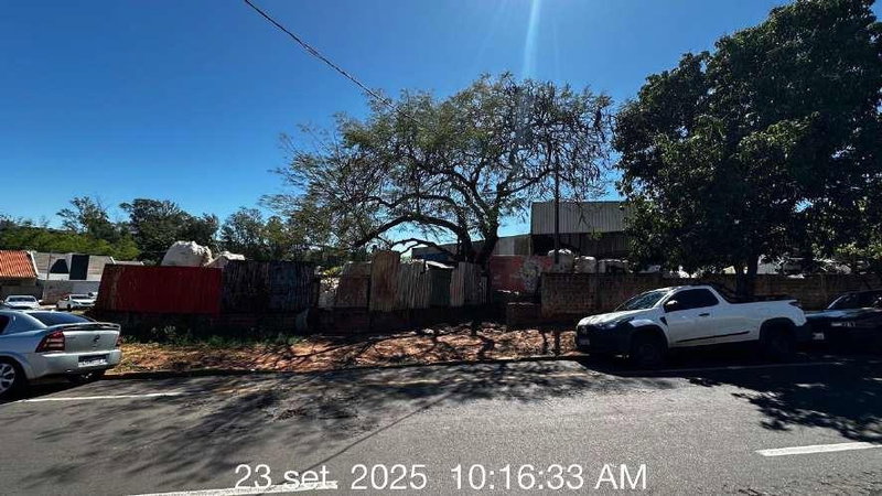 Terreno urbano com 219,16m² em Umuarama